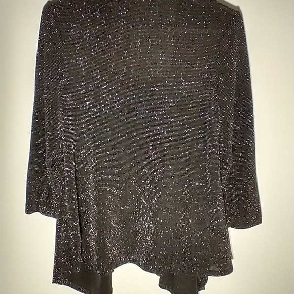 Onyx Nite Black & Silver Top Size Small - Picture 2 of 7